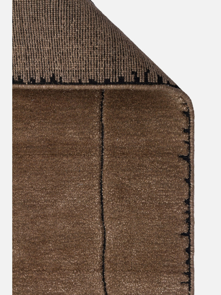 Dakar Serisi Yün Rayon ve Polyester Karışımı El Dokuma Halı TAUPE - Carpetdocia