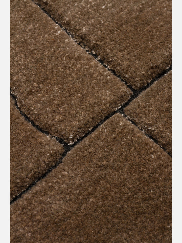 Dakar Serisi Yün Rayon ve Polyester Karışımı El Dokuma Halı TAUPE - Carpetdocia