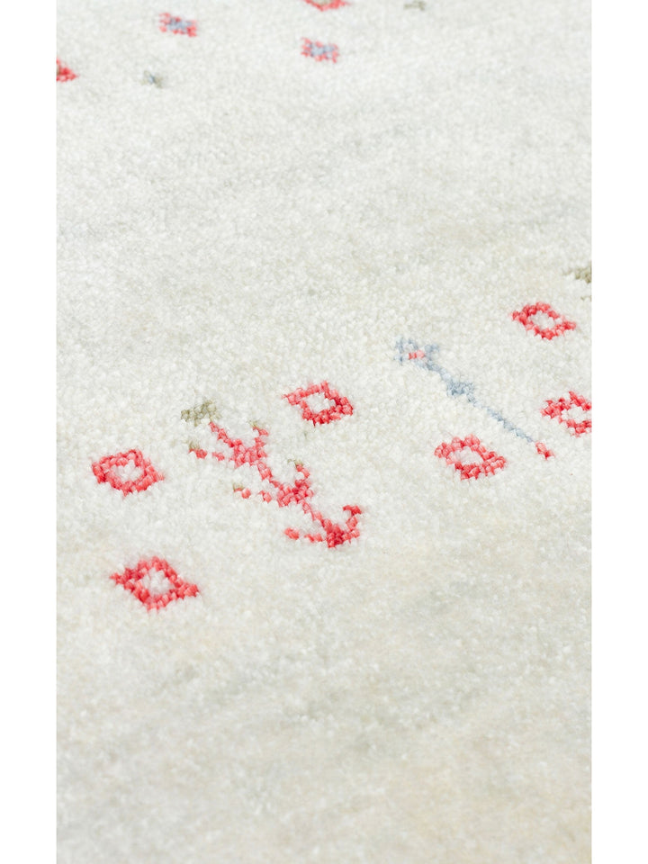 Oushak Carnaval %100 Naturel Kolay Temizlenir El Emeğiyle Üretilen TENCEL™ Yuvarlak Uşak Halısı 06 BEIGE Q - Carpetdocia