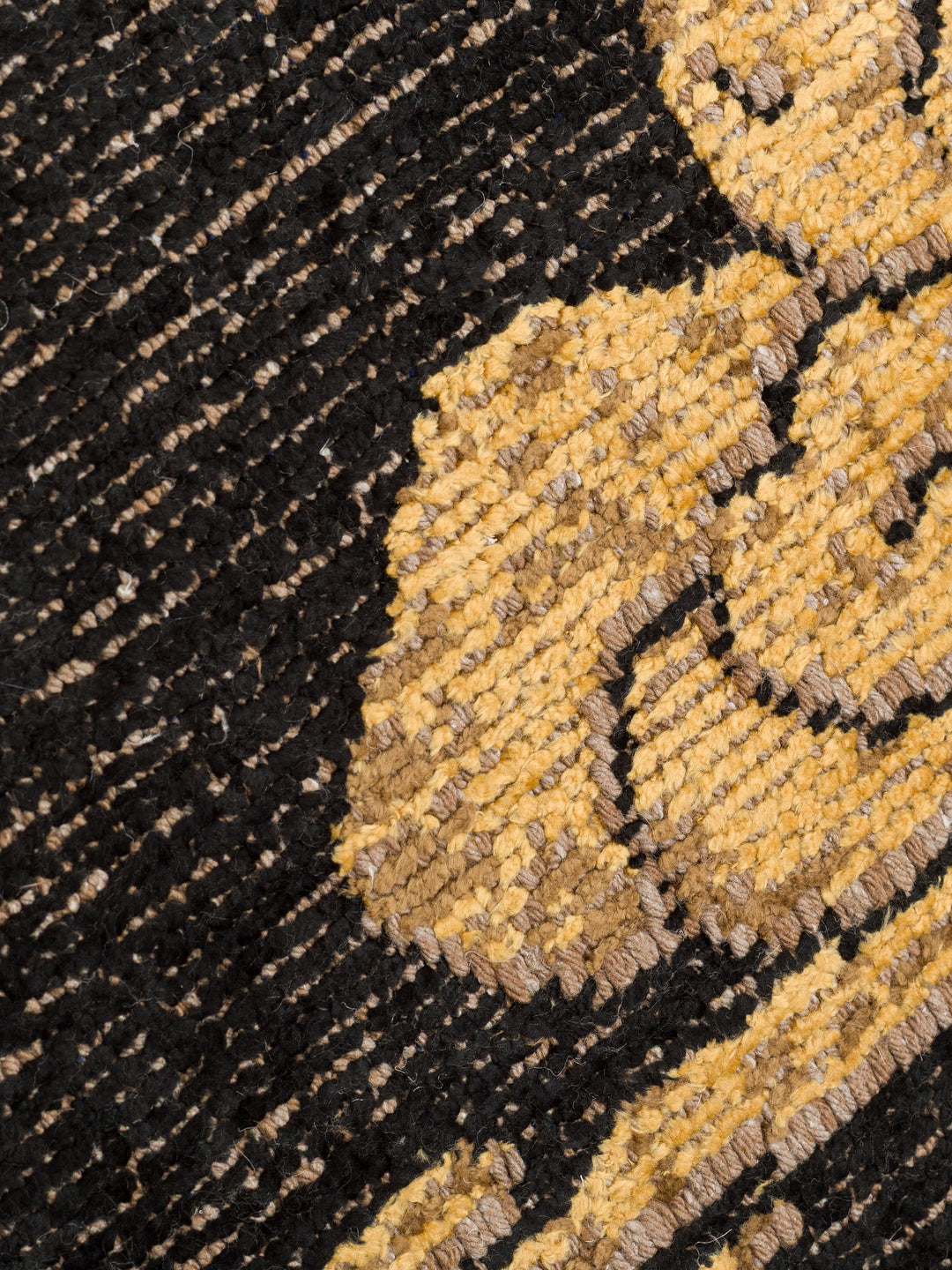Ruggadocia Hokusai Sakura Dağ Desenli Halı detay