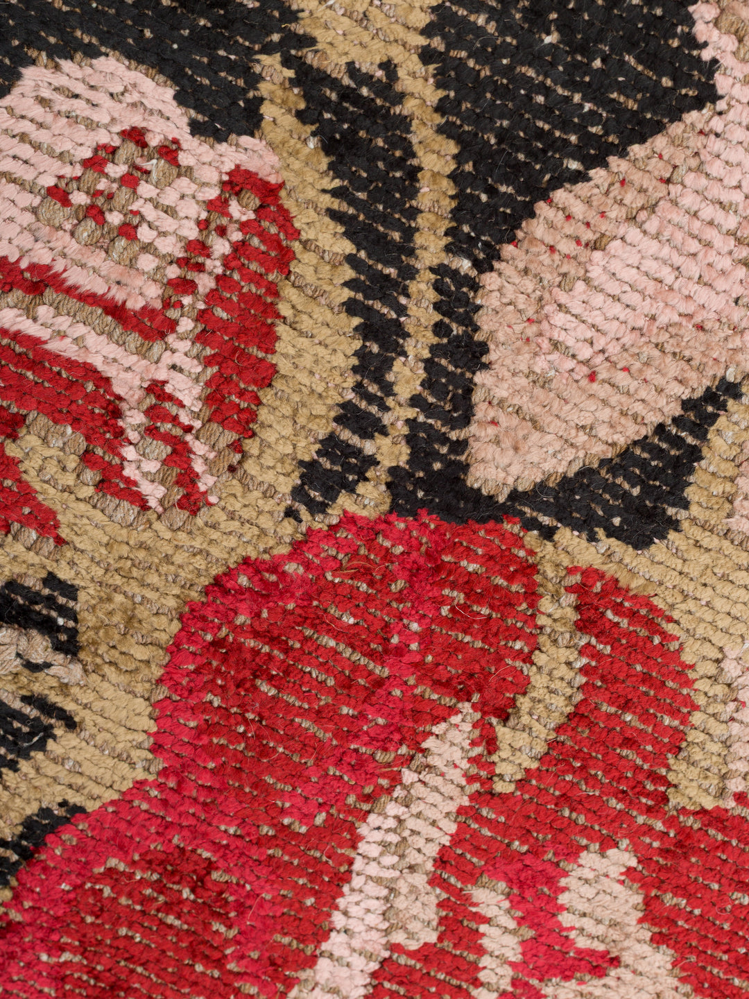 Ruggadocia Karabağ Gül Buketi Desenli Halı detay
