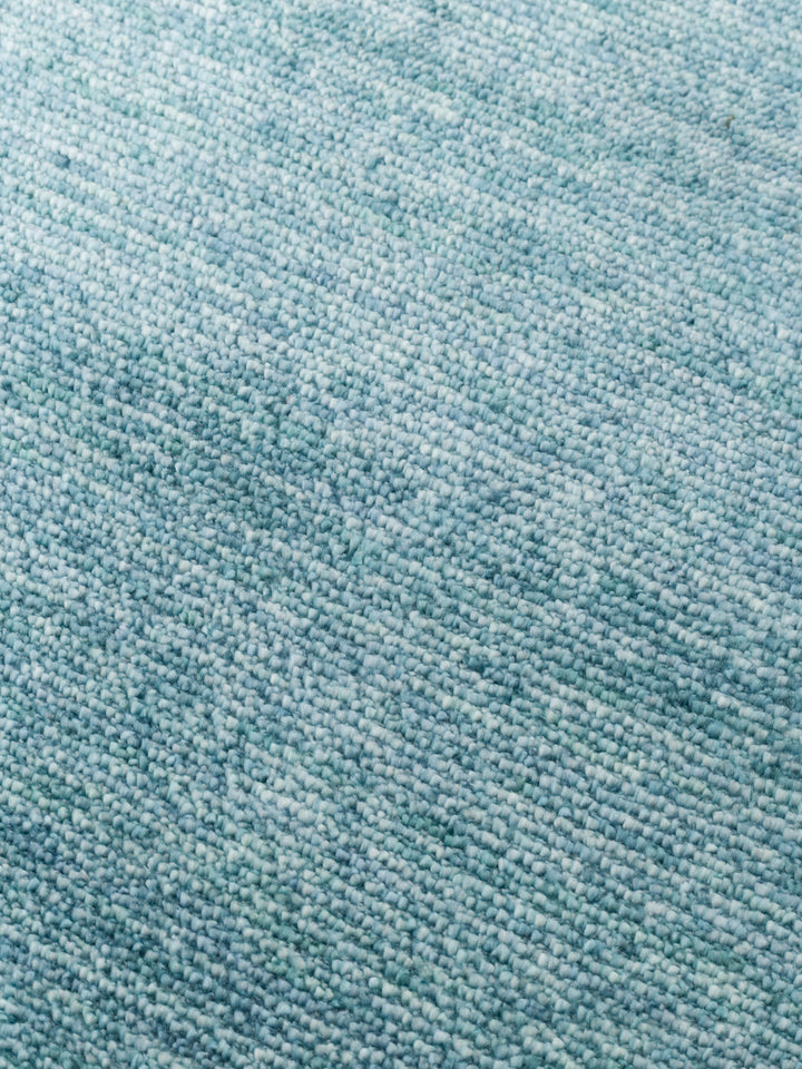 Victoria %100 TENCEL™ Lyocell El Emeği ile Üretilen Halı OCEAN MIST doku detayı